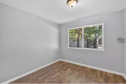 7711 Lakewood Park Drive, Sacramento, CA 95828 - Photo 19