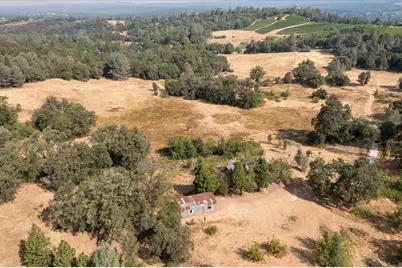 8260 Fairplay Rd, Somerset, CA 95684 - Photo 23