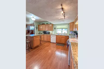 565 Main St, Hornbrook, CA 96044 - Photo 11