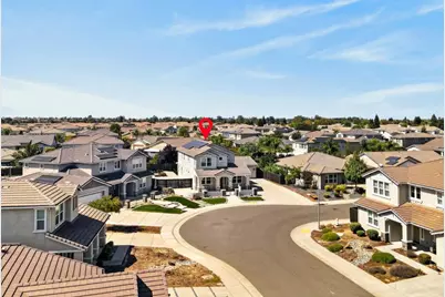 10070 Red Tail Hawk Way, Sacramento, CA 95829 - Photo 81