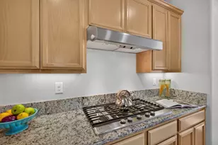 10070 Red Tail Hawk Way, Sacramento, CA 95829 - Photo 23