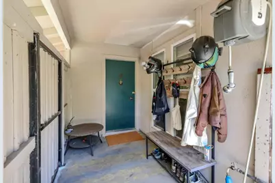 705 Roundtree Court, Sacramento, CA 95831 - Photo 7