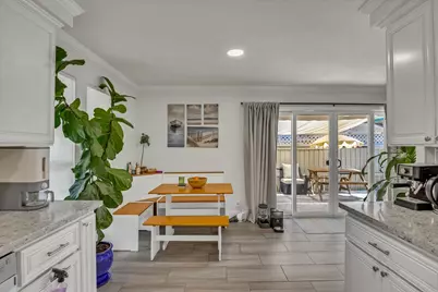 705 Roundtree Court, Sacramento, CA 95831 - Photo 21