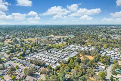 Lauppe Ln, Citrus Heights, CA 95621 - Photo 39