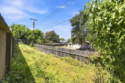8491 Wade Court, Orangevale, CA 95662 - Photo 37