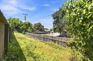 8491 Wade Ct, Orangevale, CA 95662 - Photo 37