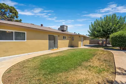 404 Fall Avenue, Madera, CA 93637 - Photo 35