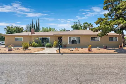 404 Fall Avenue, Madera, CA 93637 - Photo 1