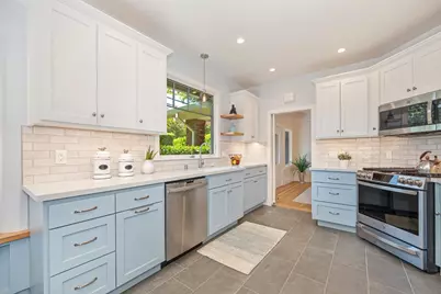 2400 Marshall Way, Sacramento, CA 95818 - Photo 27