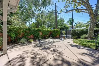 2400 Marshall Way, Sacramento, CA 95818 - Photo 59