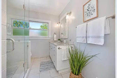 2400 Marshall Way, Sacramento, CA 95818 - Photo 35