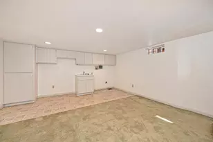 2400 Marshall Way, Sacramento, CA 95818 - Photo 51