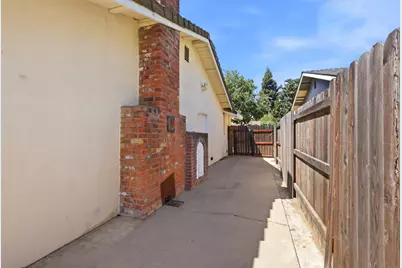 9026 El Carrilo Court, Elk Grove, CA 95624 - Photo 33
