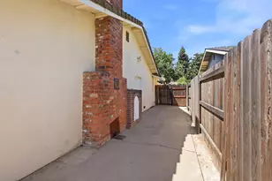 9026 El Carrilo Ct, Elk Grove, CA 95624 - Photo 33