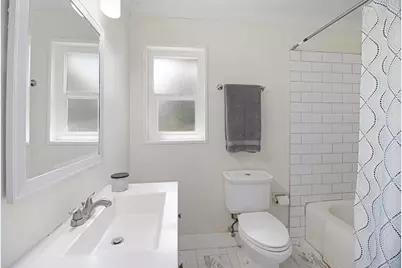 2824 Berkshire Way, Sacramento, CA 95864 - Photo 9