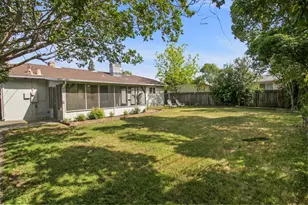 2824 Berkshire Way, Sacramento, CA 95864 - Photo 3