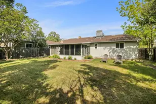2824 Berkshire Way, Sacramento, CA 95864 - Photo 17
