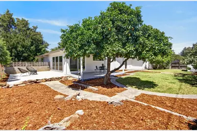 1056 Entrada Road, Sacramento, CA 95864 - Photo 29
