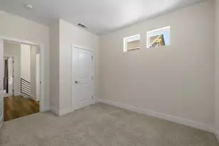 53 Rio Viale Ct, Sacramento, CA 95831 - Photo 29