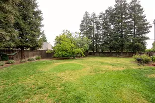 3200 Brookstone Dr, Turlock, CA 95382 - Photo 31