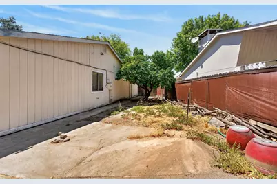 8424 Lost Mine Court, Citrus Heights, CA 95621 - Photo 27