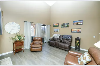 3350 M Street #42, Merced, CA 95348 - Photo 5