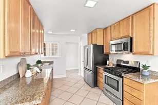 8537 San Pasqual Way, Stockton, CA 95210 - Photo 5