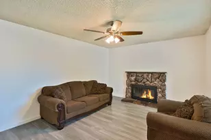 7700 Ziebell Ct, Citrus Heights, CA 95610 - Photo 5