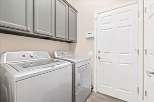 4232 Enchanted Cir, Roseville, CA 95747 - Photo 21