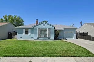 4620 22nd St, Sacramento, CA 95822 - Photo 1