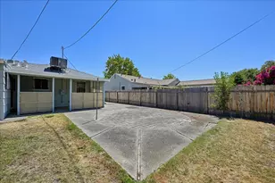 4620 22nd St, Sacramento, CA 95822 - Photo 27