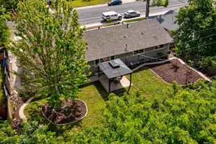 6942 S Land Park Dr, Sacramento, CA 95831 - Photo 35