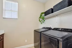 1316 Folsom Meadows Cir, Folsom, CA 95630 - Photo 19
