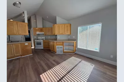 Auburn Blvd. #13, Sacramento, CA 95841 - Photo 11