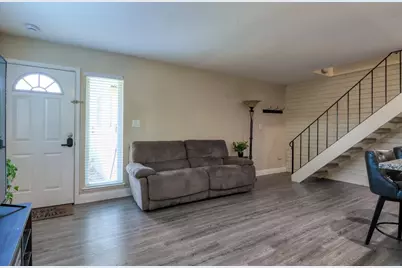5615 Revelstok Drive #2, Sacramento, CA 95842 - Photo 9