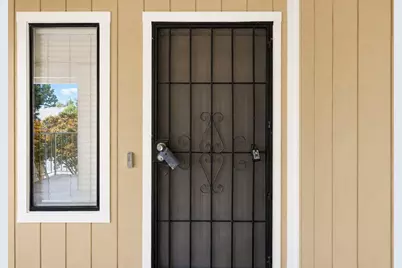 1311 W Century Boulevard #27, Lodi, CA 95242 - Photo 5