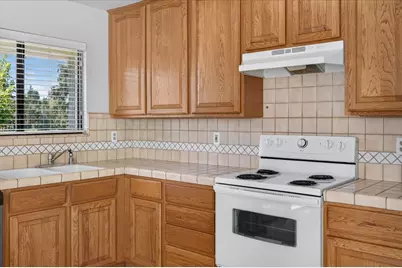 1311 W Century Boulevard #27, Lodi, CA 95242 - Photo 19