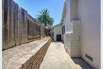 7425 Rollingwood Boulevard, Citrus Heights, CA 95621 - Photo 37