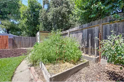 7425 Rollingwood Boulevard, Citrus Heights, CA 95621 - Photo 43