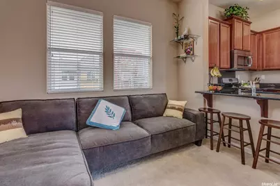 10858 Wraysbury Way, Rancho Cordova, CA 95670 - Photo 13