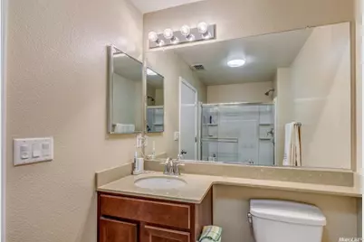 10858 Wraysbury Way, Rancho Cordova, CA 95670 - Photo 21