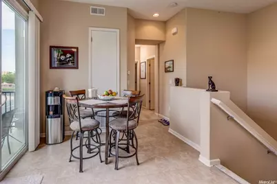 10858 Wraysbury Way, Rancho Cordova, CA 95670 - Photo 9