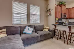 10858 Wraysbury Way, Rancho Cordova, CA 95670 - Photo 11