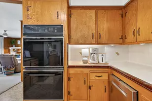 5860 Annrud Way, Sacramento, CA 95822 - Photo 21