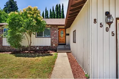 8505 Hayden Way, Fair Oaks, CA 95628 - Photo 3