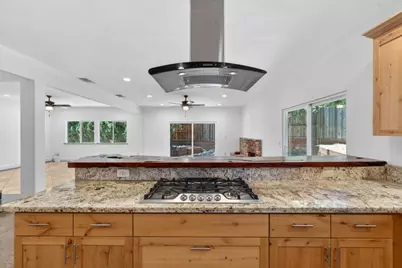 8505 Hayden Way, Fair Oaks, CA 95628 - Photo 13