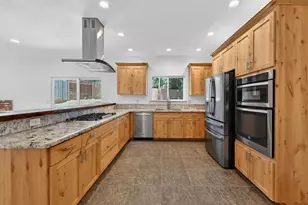 8505 Hayden Way, Fair Oaks, CA 95628 - Photo 11