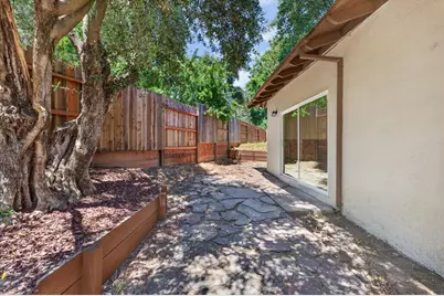 8505 Hayden Way, Fair Oaks, CA 95628 - Photo 33