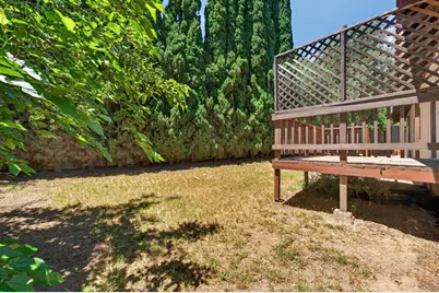 8505 Hayden Way, Fair Oaks, CA 95628 - Photo 31