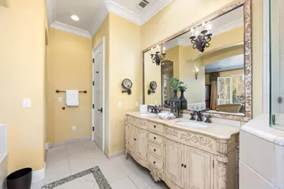 1210 Arden Hills Lane, Sacramento, CA 95864 - Photo 41